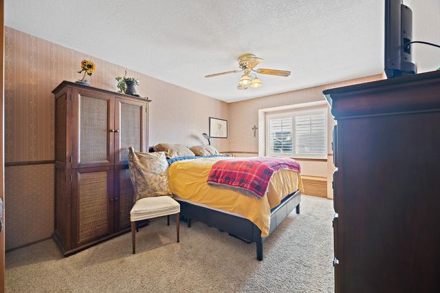 230 W Ash, Hanford, CA 93230