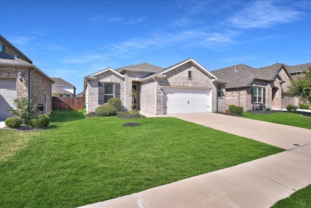 3013 Stallion Trail Way, Aubrey, TX 76227