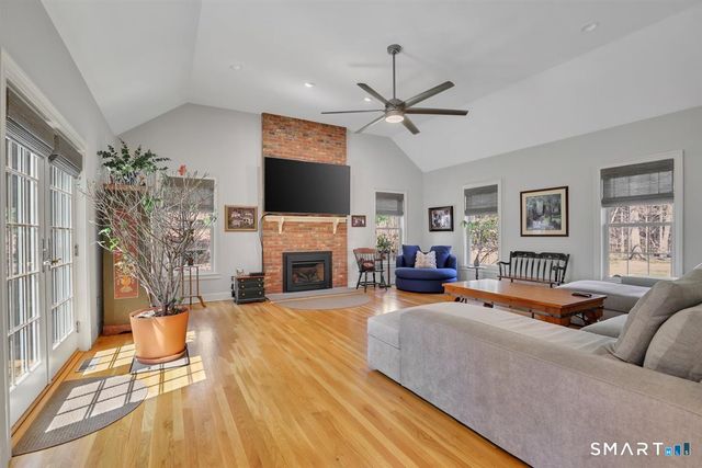 851 South Street, Middlebury, CT 06762