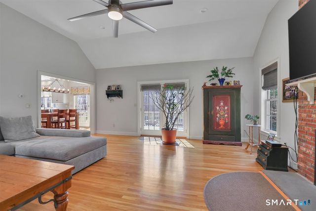 851 South Street, Middlebury, CT 06762