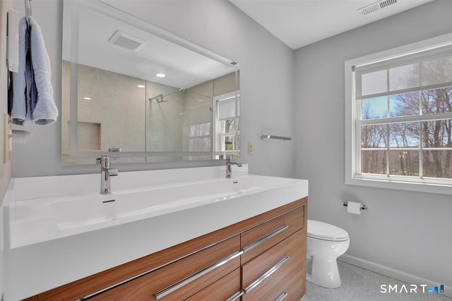 851 South Street, Middlebury, CT 06762