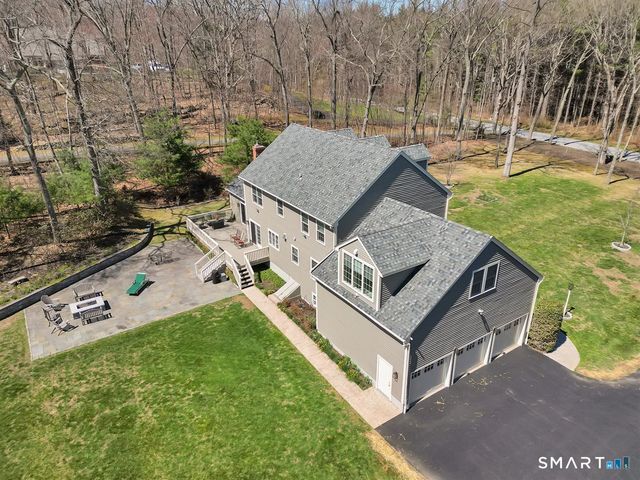 851 South Street, Middlebury, CT 06762