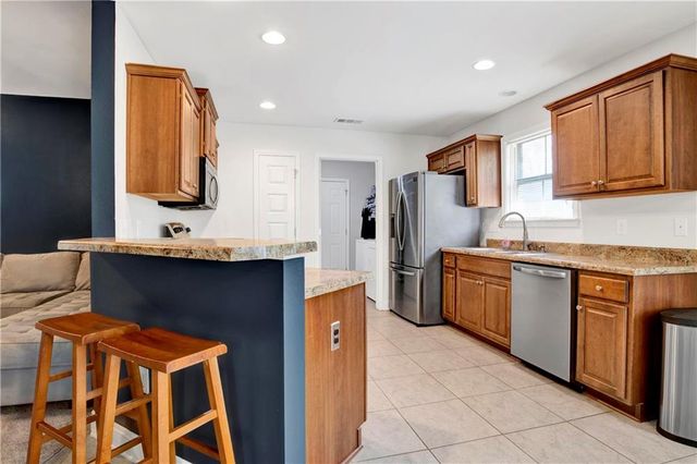 944 Parliament Court, Mobile, AL 36695