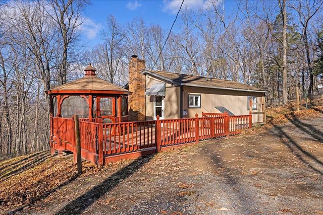 447 BLACKBERRY LN, New Market, VA 22844