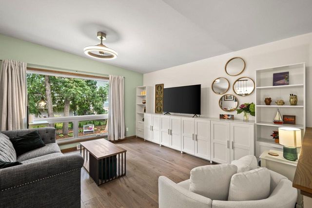 1010 Gilbert Road, Madison, WI 53711