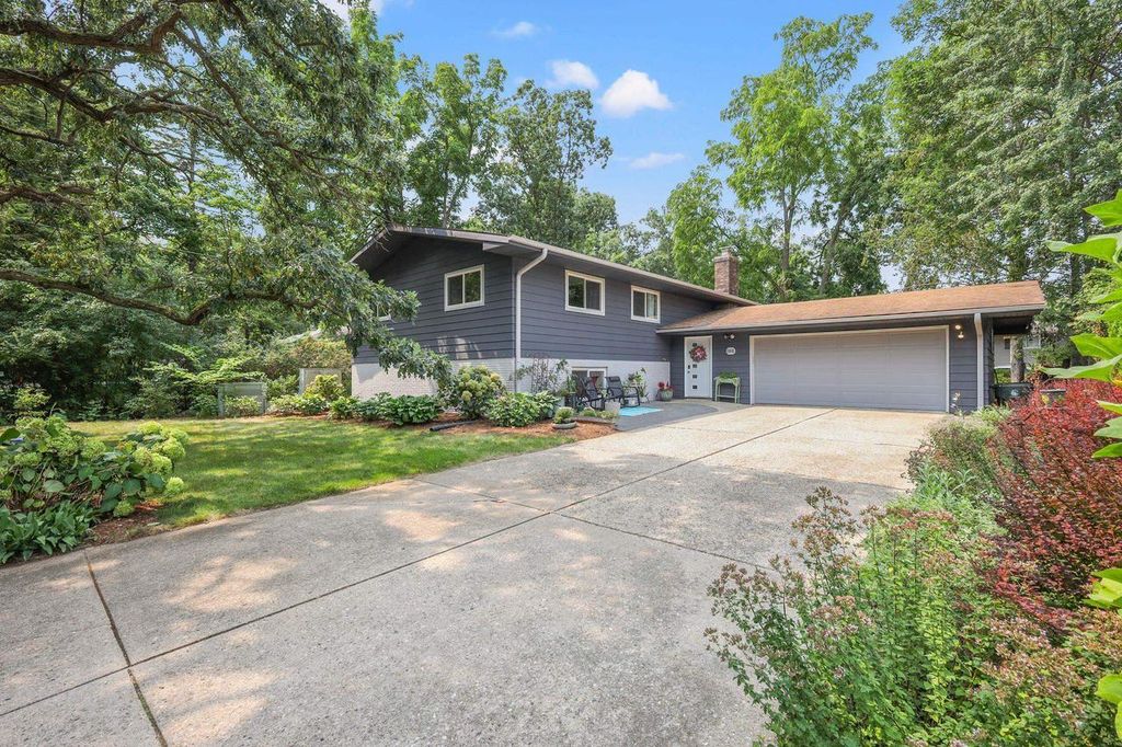 1010 Gilbert Road, Madison, WI 53711