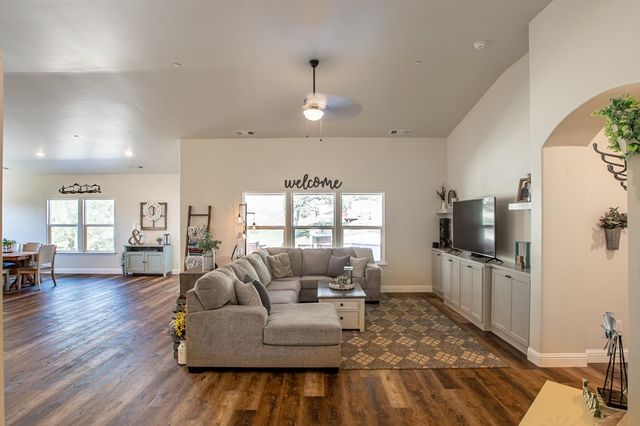 29200 Acorn Court, Coarsegold, CA 93614