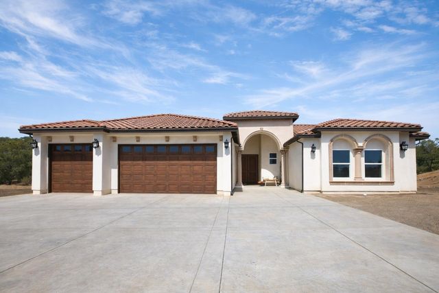 29200 Acorn Court, Coarsegold, CA 93614