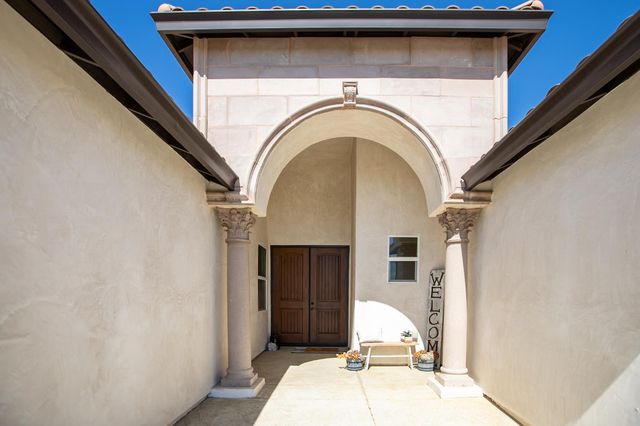 29200 Acorn Court, Coarsegold, CA 93614