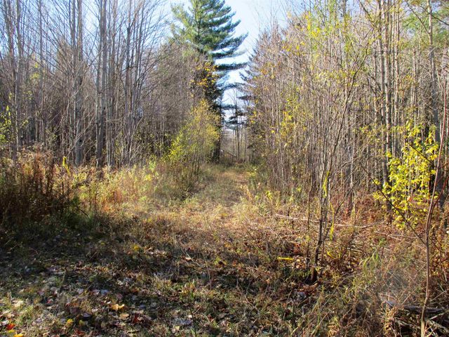 00 Farm Road, Lowell, VT 05847