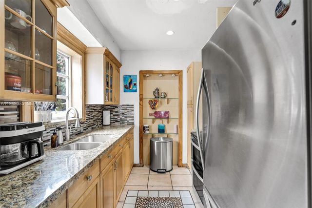 3026 SW 4th St, Miami, FL 33135