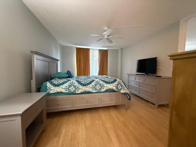 501 SW 11th Place 212, Boca Raton, FL 33432