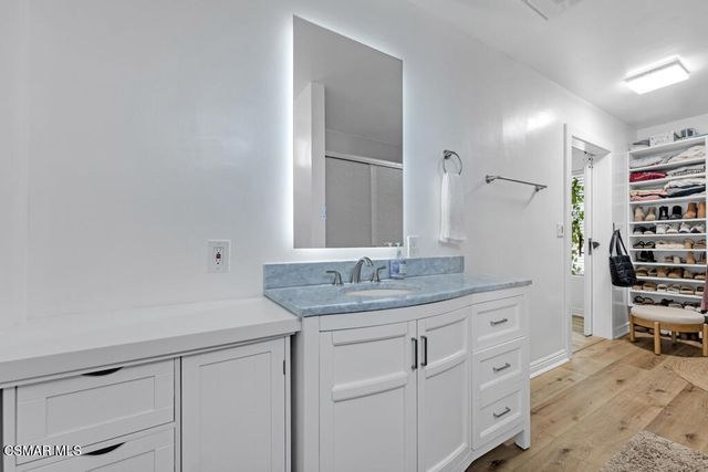 610 Evergreen Avenue, Newbury Park, CA 91320