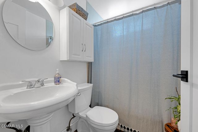 610 Evergreen Avenue, Newbury Park, CA 91320