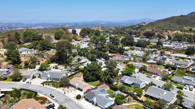 610 Evergreen Avenue, Newbury Park, CA 91320