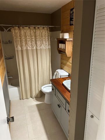 1505 LENNOX ROAD E 1505, Palm Harbor, FL 34683