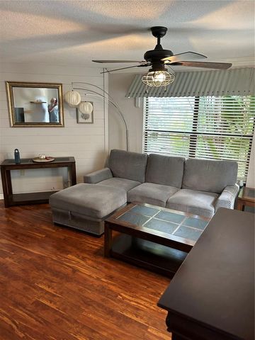 1505 LENNOX ROAD E 1505, Palm Harbor, FL 34683