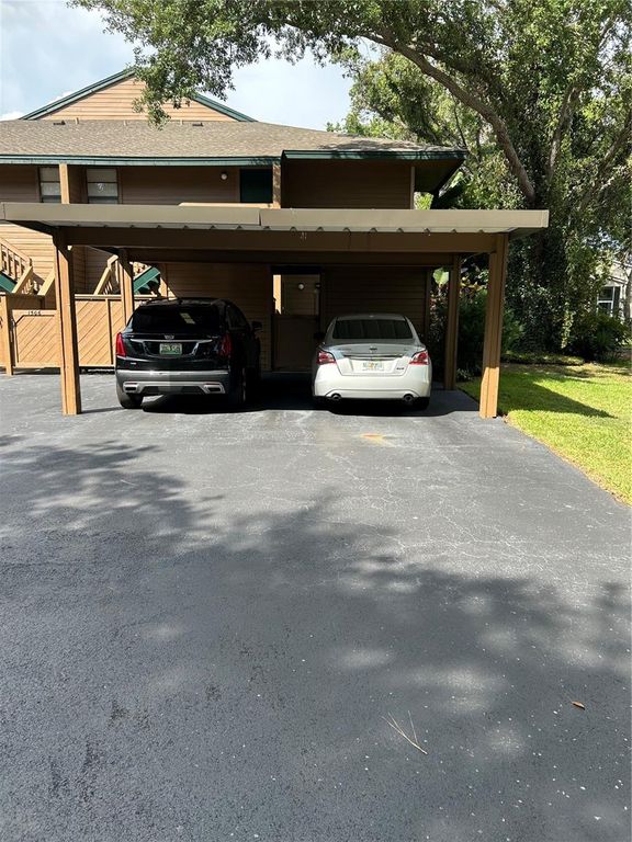 1505 LENNOX ROAD E 1505, Palm Harbor, FL 34683