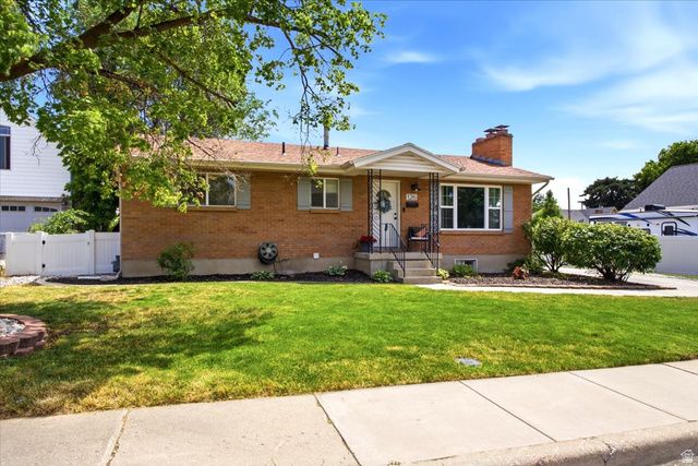 126 E 200 N, Bountiful, UT 84010