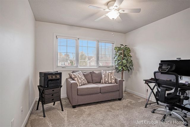 5294 Mccormick Drive, Grandville, MI 49418