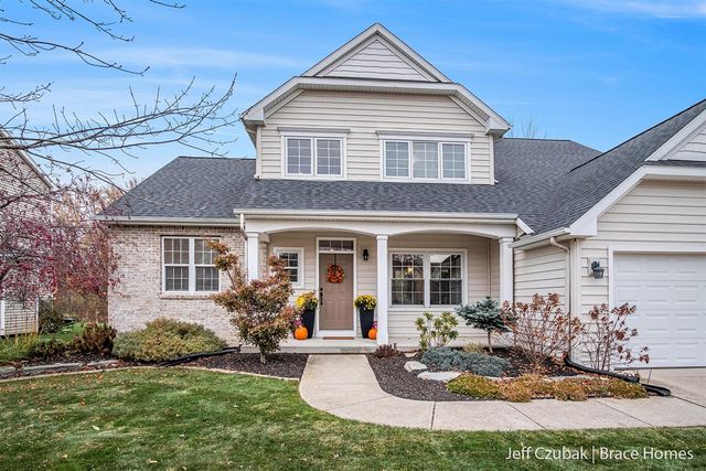 5294 Mccormick Drive, Grandville, MI 49418