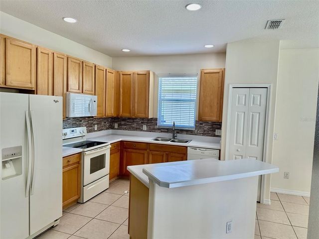 9723 PECKY CYPRESS WAY, Orlando, FL 32836