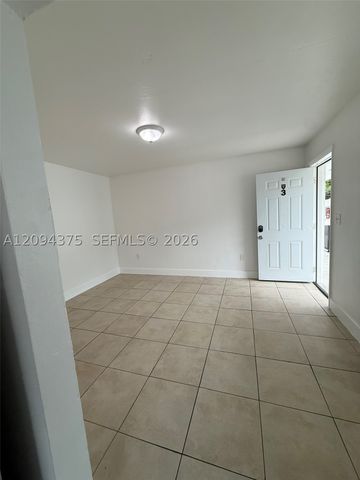 749 NW 60th St 3, Miami, FL 33127