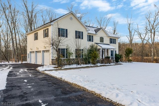 115 Western Blvd, Long Hill Twp., NJ 07933