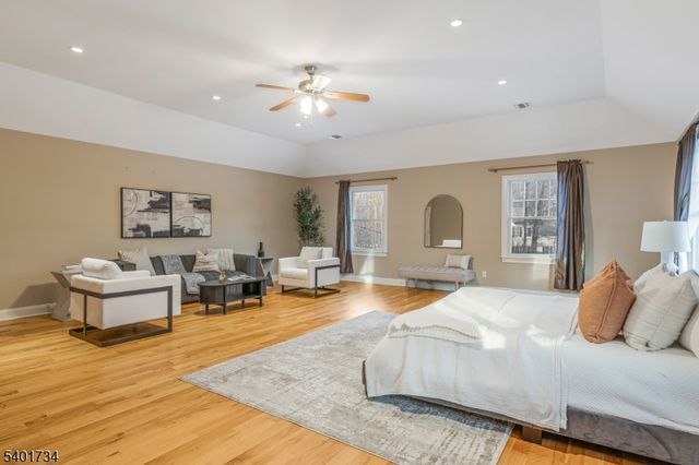 115 Western Blvd, Long Hill Twp., NJ 07933