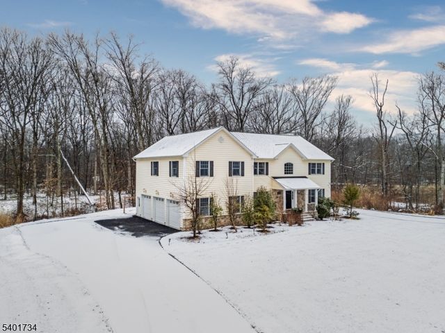 115 Western Blvd, Long Hill Twp., NJ 07933