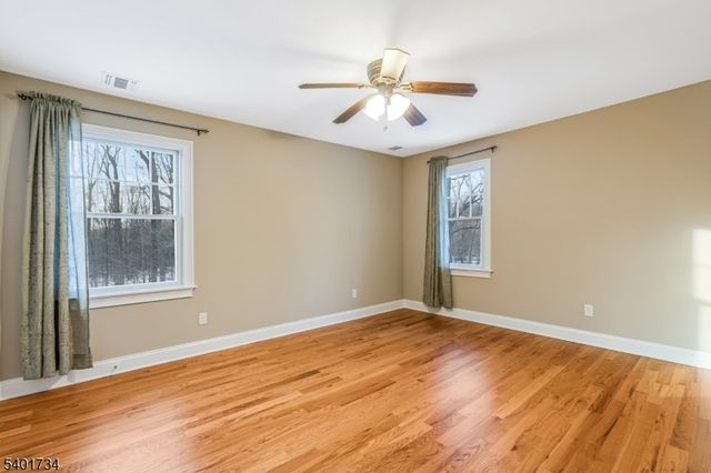 115 Western Blvd, Long Hill Twp., NJ 07933