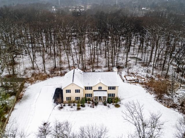 115 Western Blvd, Long Hill Twp., NJ 07933