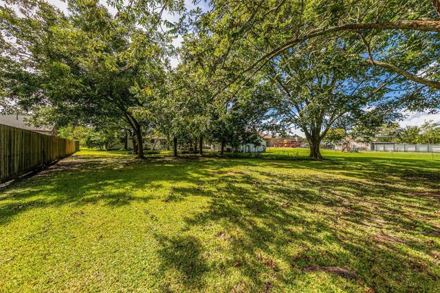 535 Pampa Street, Pasadena, TX 77504