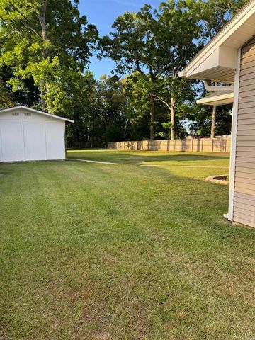 401 White Hall Road, White Hall, AR 71602