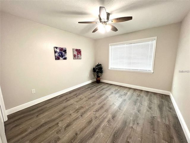 912 LA JOLLA AVENUE, Sun City Center, FL 33573