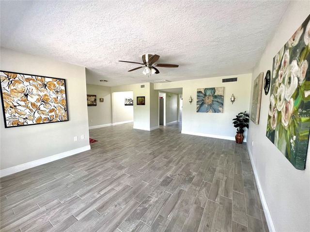 912 LA JOLLA AVENUE, Sun City Center, FL 33573