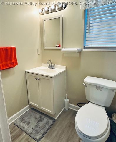 201 Locust Street, Eleanor, WV 25070