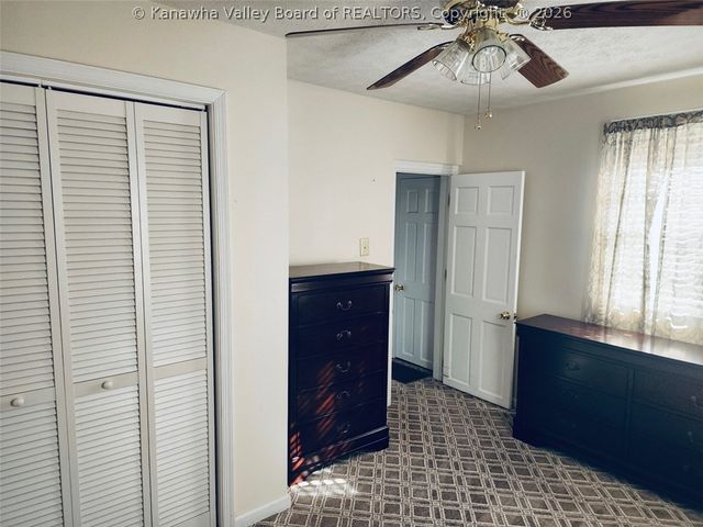 201 Locust Street, Eleanor, WV 25070