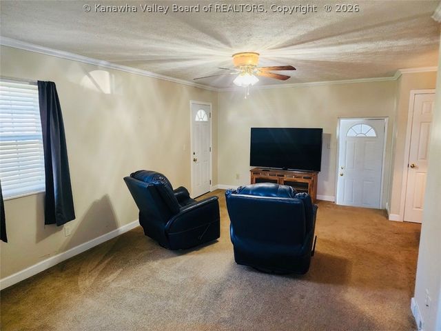 201 Locust Street, Eleanor, WV 25070