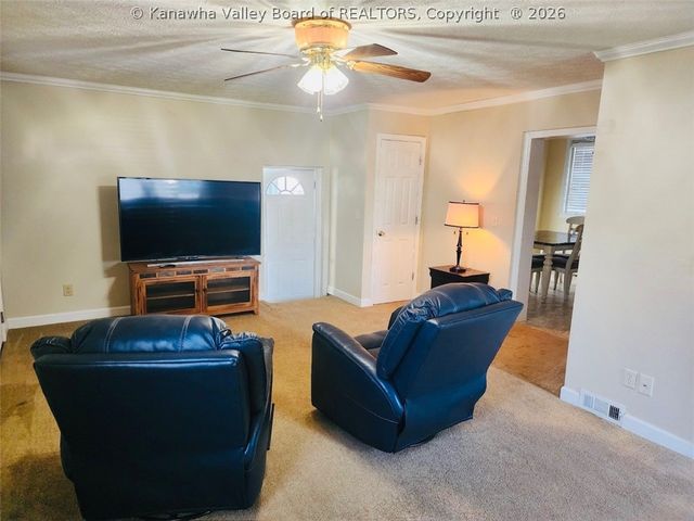 201 Locust Street, Eleanor, WV 25070