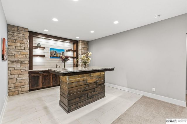 21904 Martha Street, Elkhorn, NE 68022