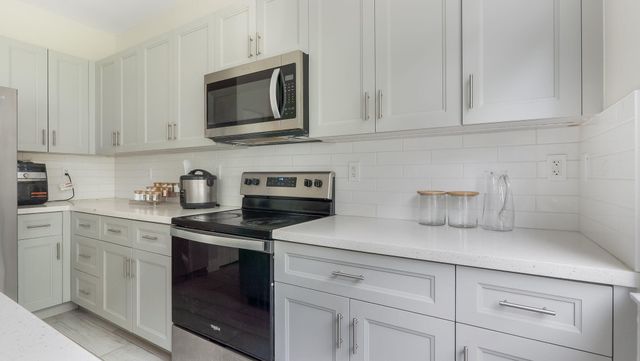 4805 NW 48th Terrace, Tamarac, FL 33319