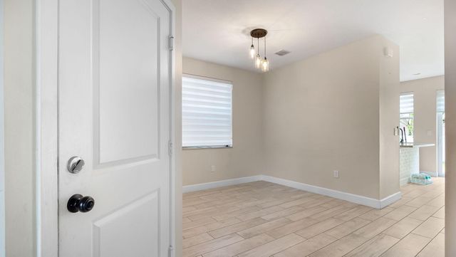 4805 NW 48th Terrace, Tamarac, FL 33319