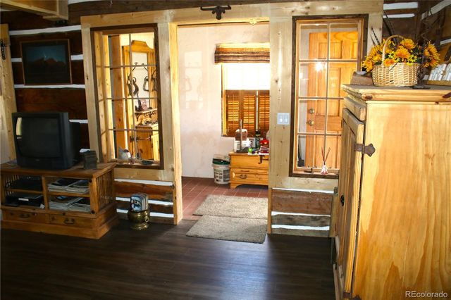 340 CR90, Lake George, CO 80827