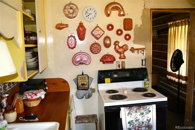 340 CR90, Lake George, CO 80827