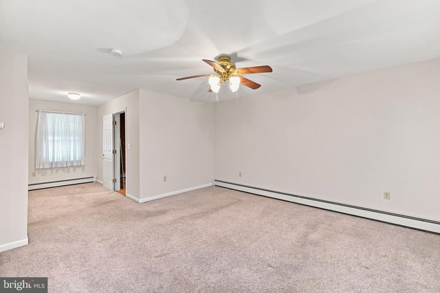3 WINDSOR RD, Gibbsboro, NJ 08026