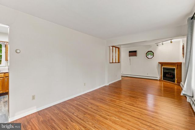 3 WINDSOR RD, Gibbsboro, NJ 08026