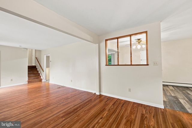 3 WINDSOR RD, Gibbsboro, NJ 08026