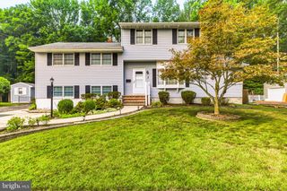 3 WINDSOR RD, Gibbsboro, NJ 08026