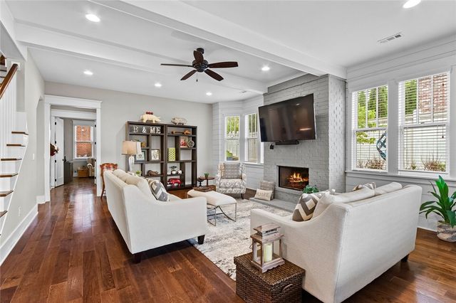 1850 N Clifton Avenue, Fayetteville, AR 72701